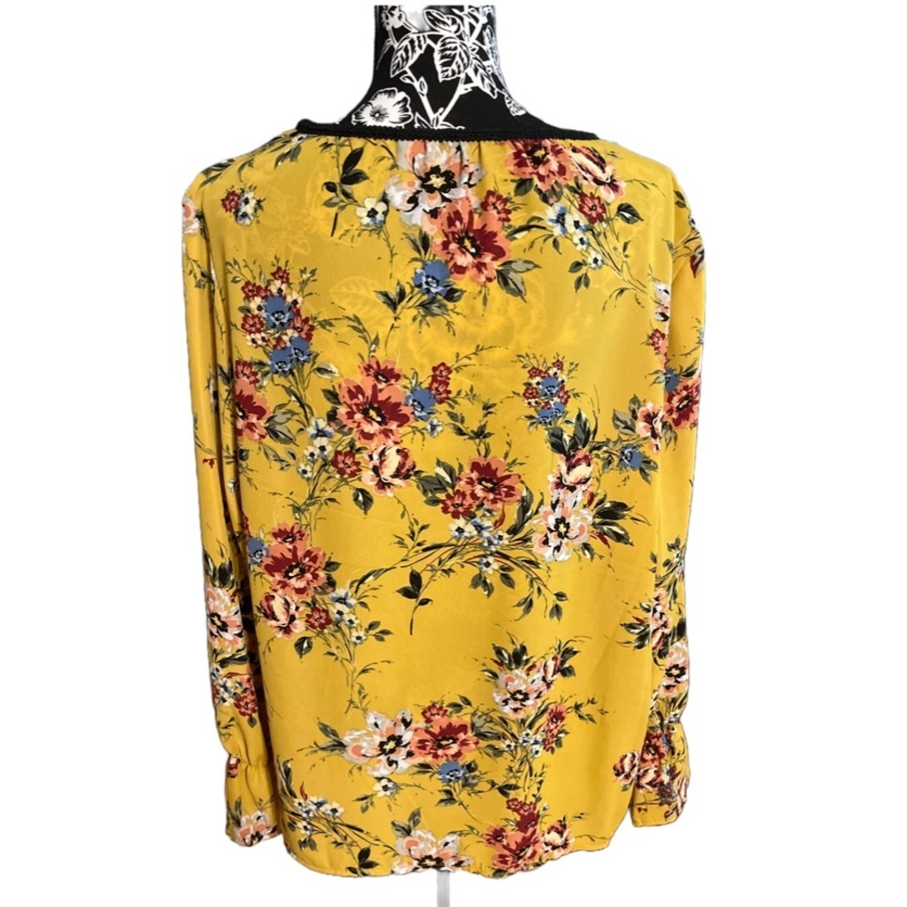 Zac & Rachel Floral Blouse Size XL - Picture 2 of 5